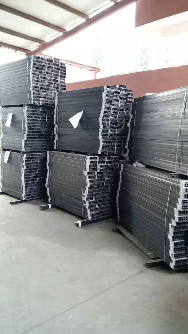 附框、副框、門窗副框、鋼塑共擠附框